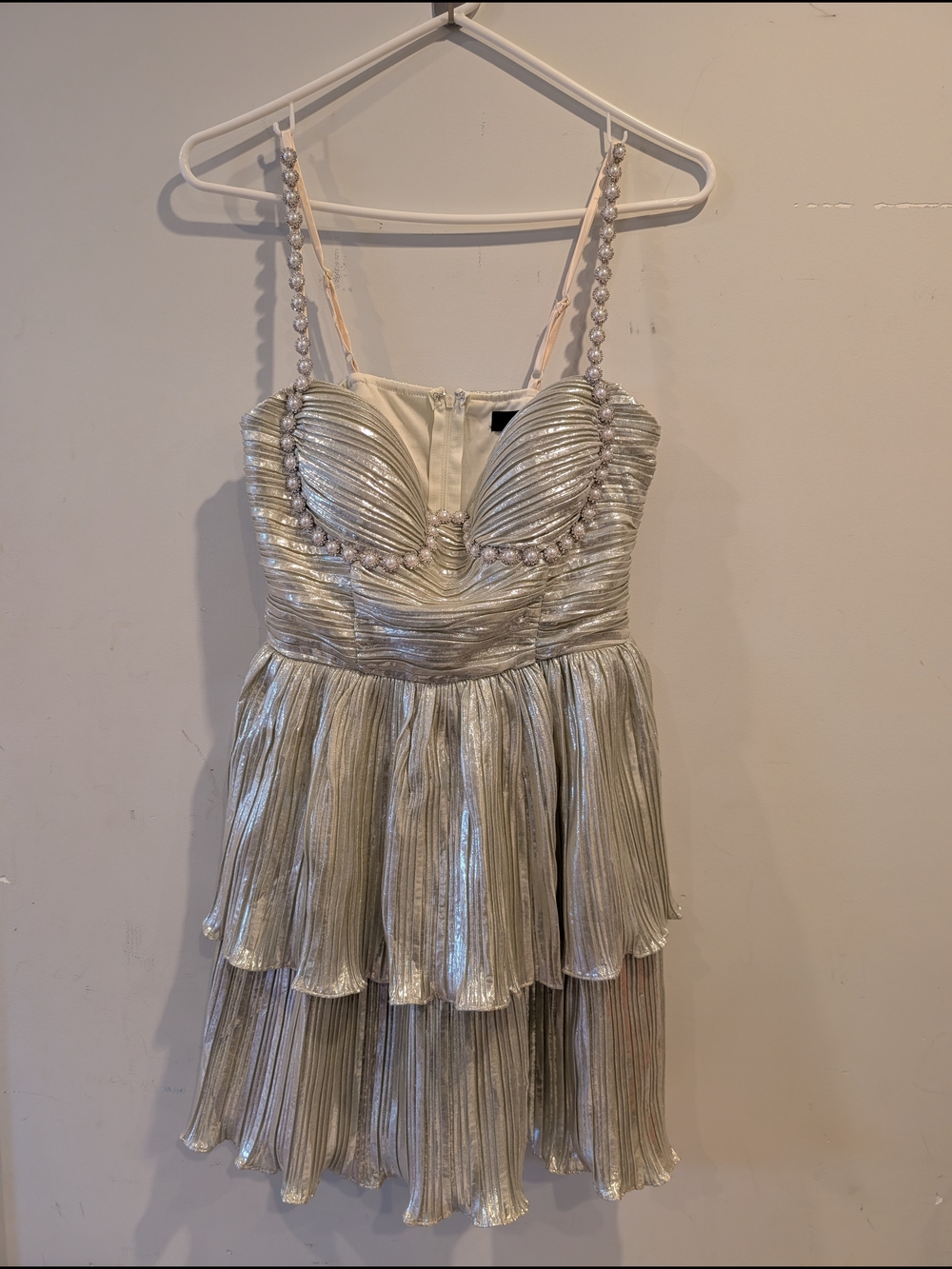 Lulu's Silver Metallic Tier Mini Dress  Pearl Straps S Prom Dance Bride *Flaw